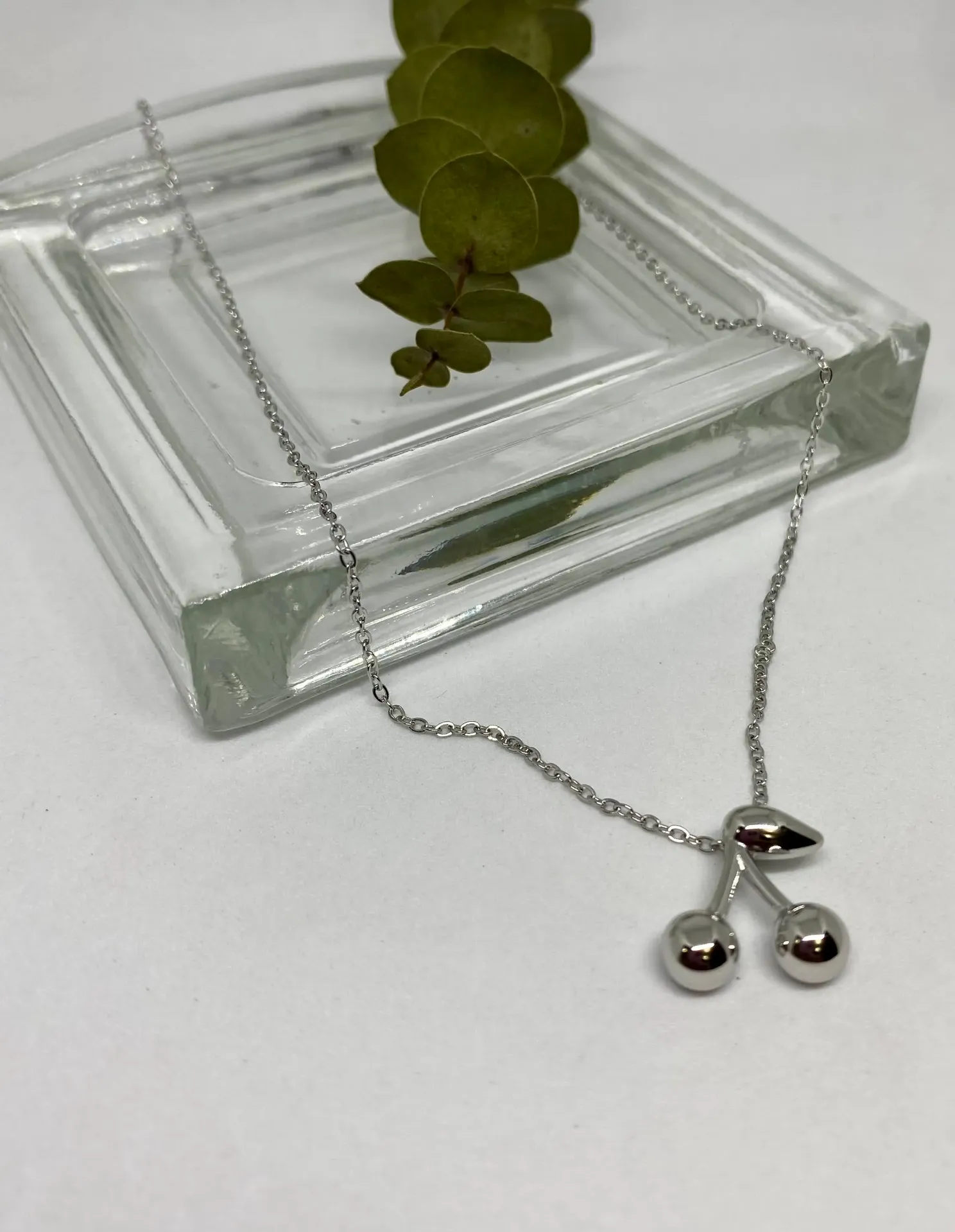 [C2060] COLLAR CEREZA